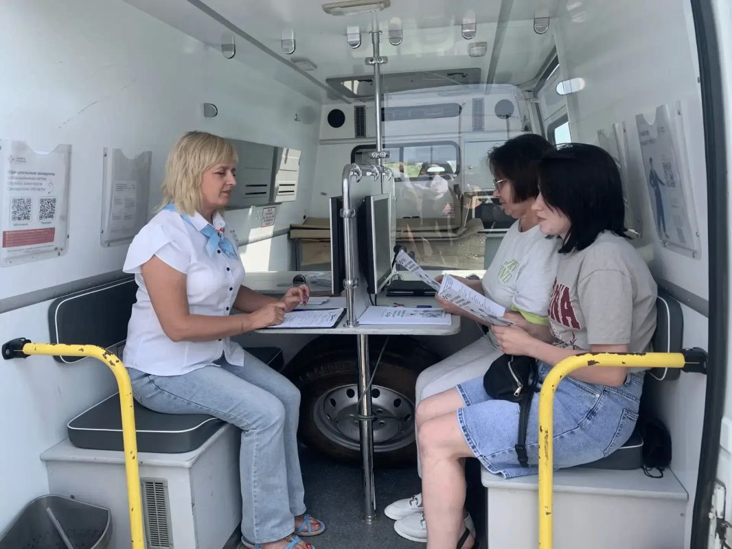 В Самарской области открыт консультационный пункт службы занятости для работников сортировочно-логистического центра Ozon