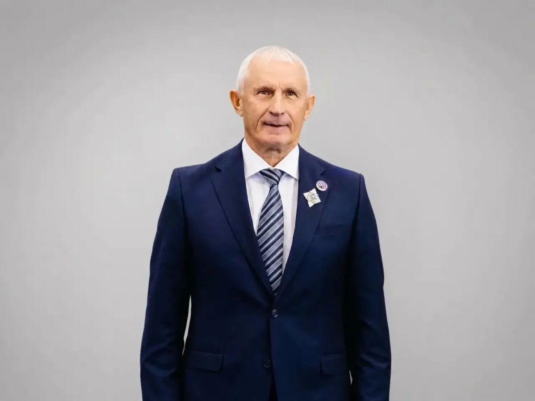 Вячеслав Федорищев: Указом Президента России Владимира Владимировича Путина за активную благотворительную деятельность награжден Юрий Васильевич Сапрунов - президент АО «Жигулевское пиво»
