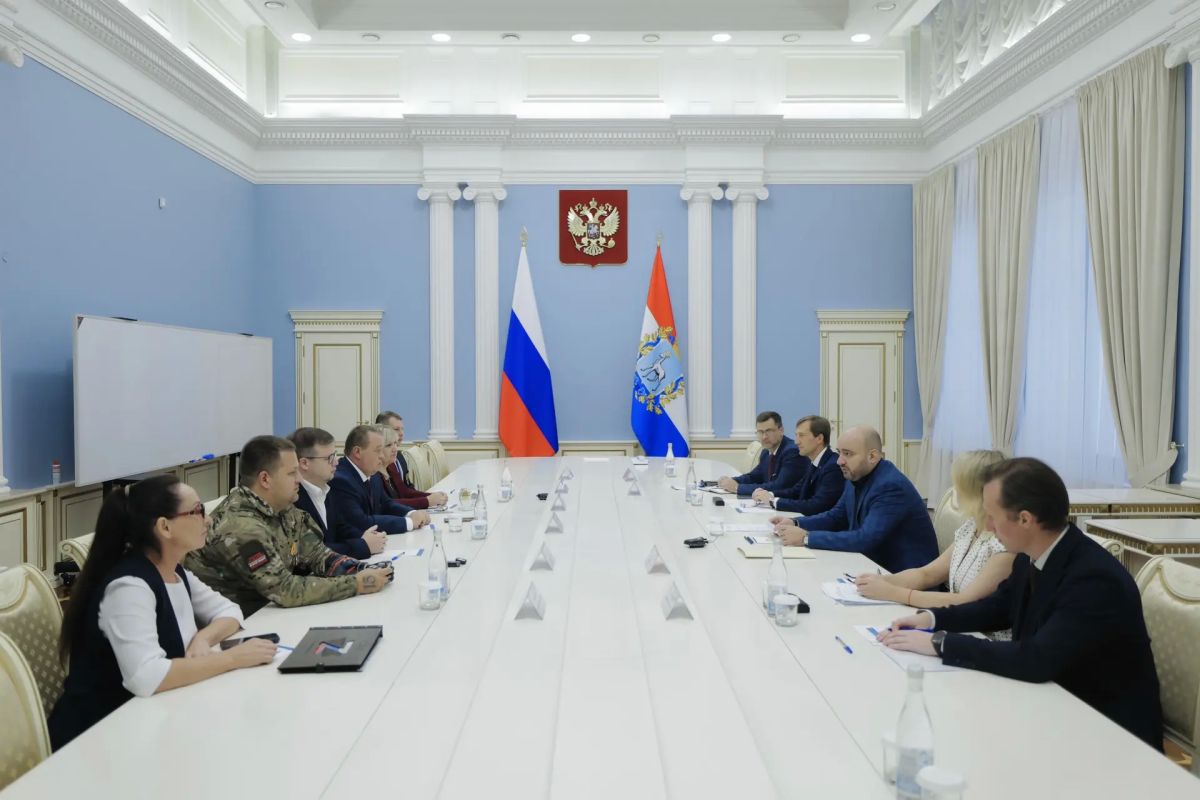 Вячеслав Федорищев: Провел встречу с карьерными консультантами службы занятости, работающими в формате «равный — равному» с ветеранами СВО