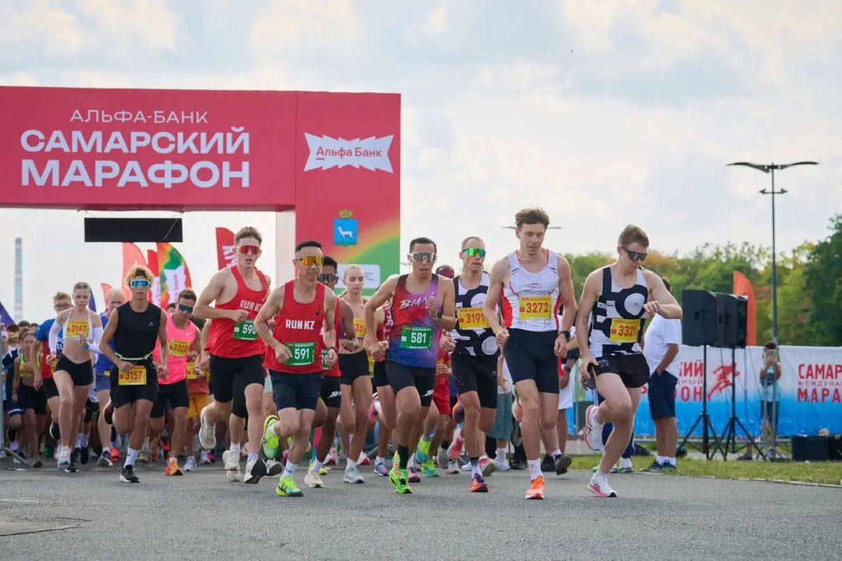 Победительницей Самарского международного марафона в абсолютном зачете впервые стала девушка Победительницей Самарского международного марафона в абсолютном зачете впервые стала девушка