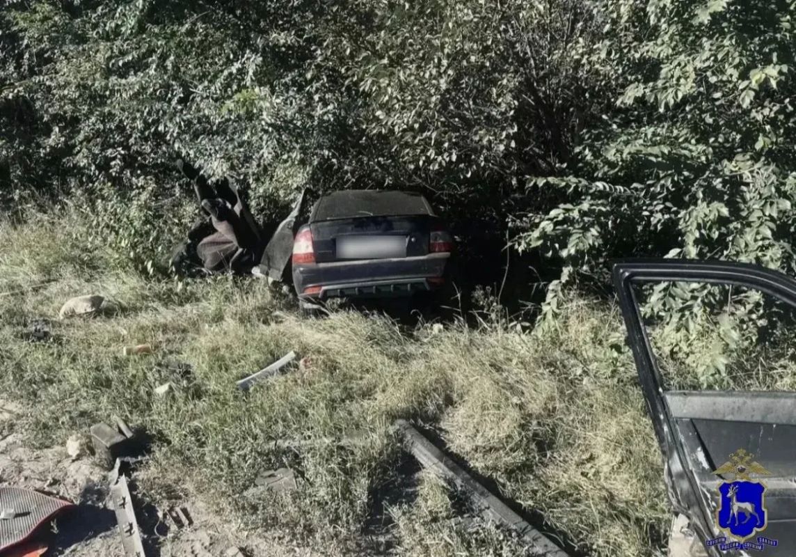 «Приору» разорвало пополам: в жестком ДТП под Самарой 29 августа погиб 23-летний парень «Приору» разорвало пополам: в жестком ДТП под Самарой 29 августа погиб 23-летний парень