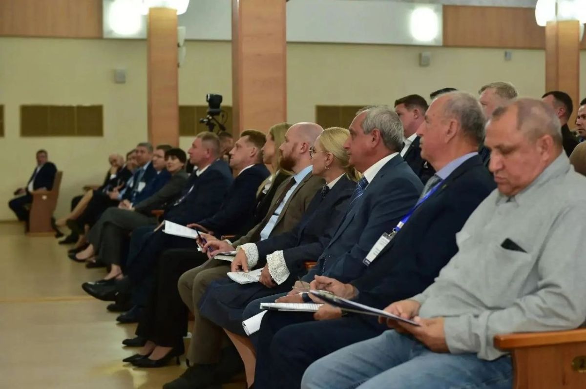 Организатором проходящей в Казани специальной научно-практической конференции «ЦИФРОПОЛ-2026» выступает научно-производственное объединение МВД России «Специальная техника и связь», возглавляемое генерал-майором внутренней... Организатором проходящей в Казани специальной научно-практической конференции «ЦИФРОПОЛ-2026» выступает научно-производственное объединение МВД России «Специальная техника и связь», возглавляемое генерал-майором внутренней...