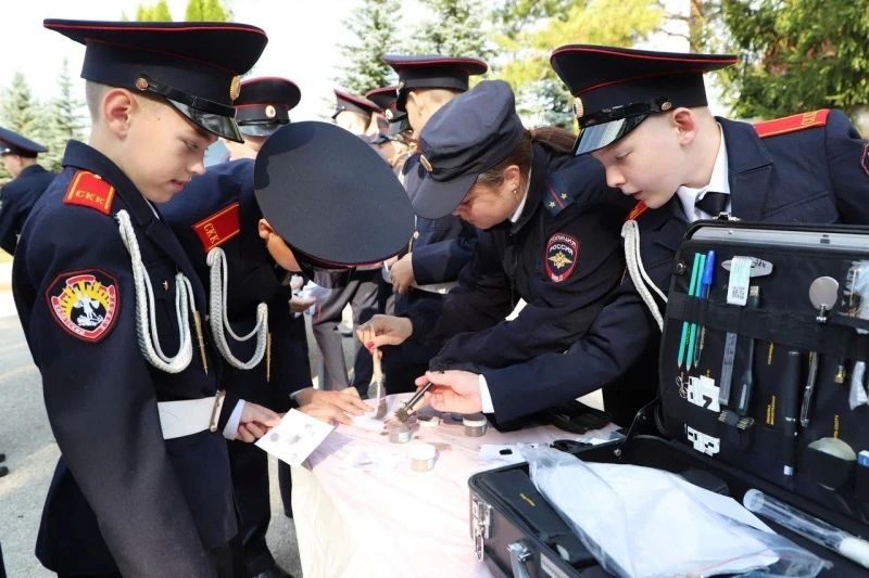 Председатель Общественного совета регионального главка принял участие в праздничном мероприятии, приуроченном ко Дню знаний Председатель Общественного совета регионального главка принял участие в праздничном мероприятии, приуроченном ко Дню знаний
