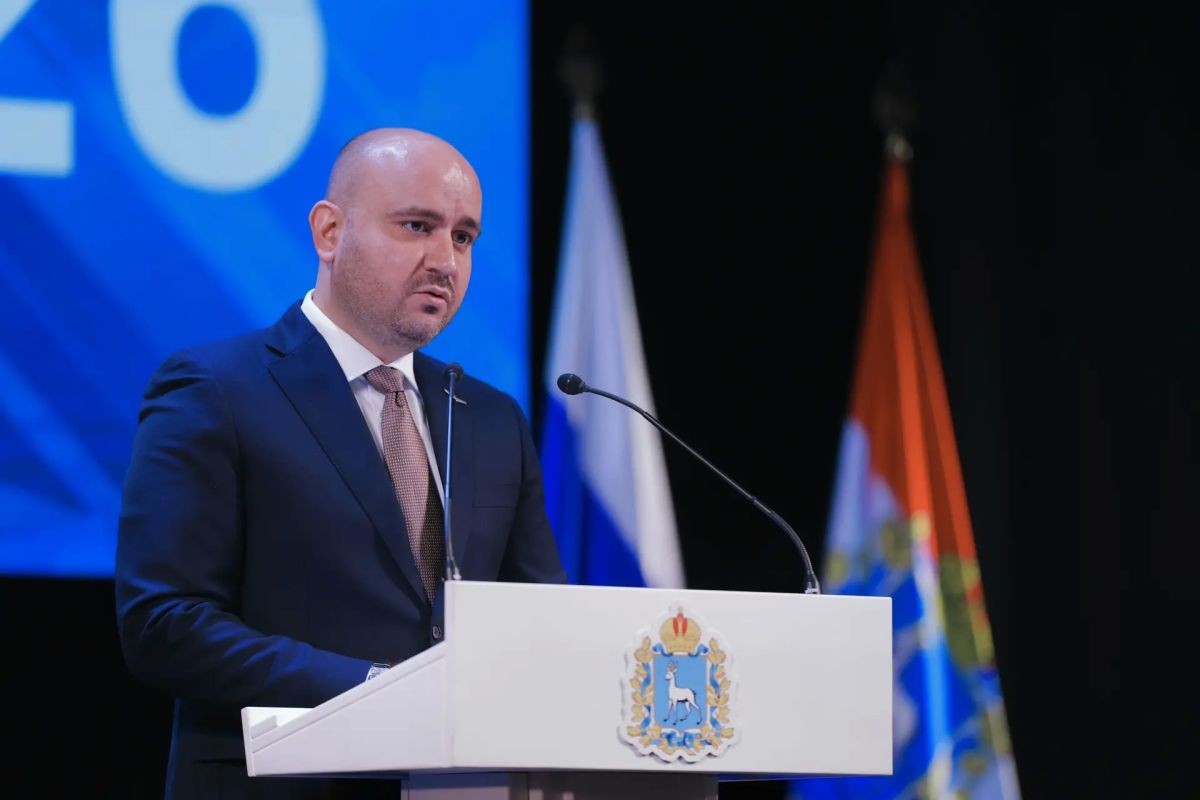 Вячеслав Федорищев: День знаний начал со встречи с первокурсниками нашего опорного вуза — Самарского государственного медицинского университета Вячеслав Федорищев: День знаний начал со встречи с первокурсниками нашего опорного вуза — Самарского государственного медицинского университета