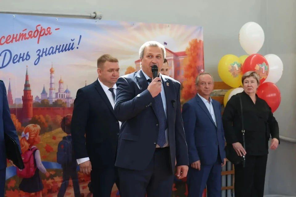 Глава Самары посетил школу № 77, где в этом будут учиться 930 ребят