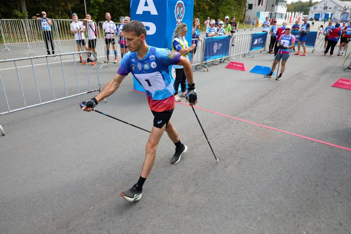 В Самаре дан старт чемпионату России по северной ходьбе В Самаре дан старт чемпионату России по северной ходьбе
