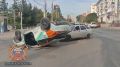Сотрудники полиции работают на месте дорожно-транспортного происшествия на территории г.Самара