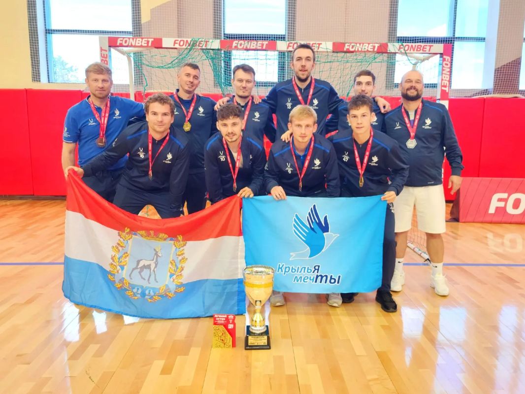 Футболисты из Самарской области стали победителями и призерами соревнований «Стальная воля» Футболисты из Самарской области стали победителями и призерами соревнований «Стальная воля»