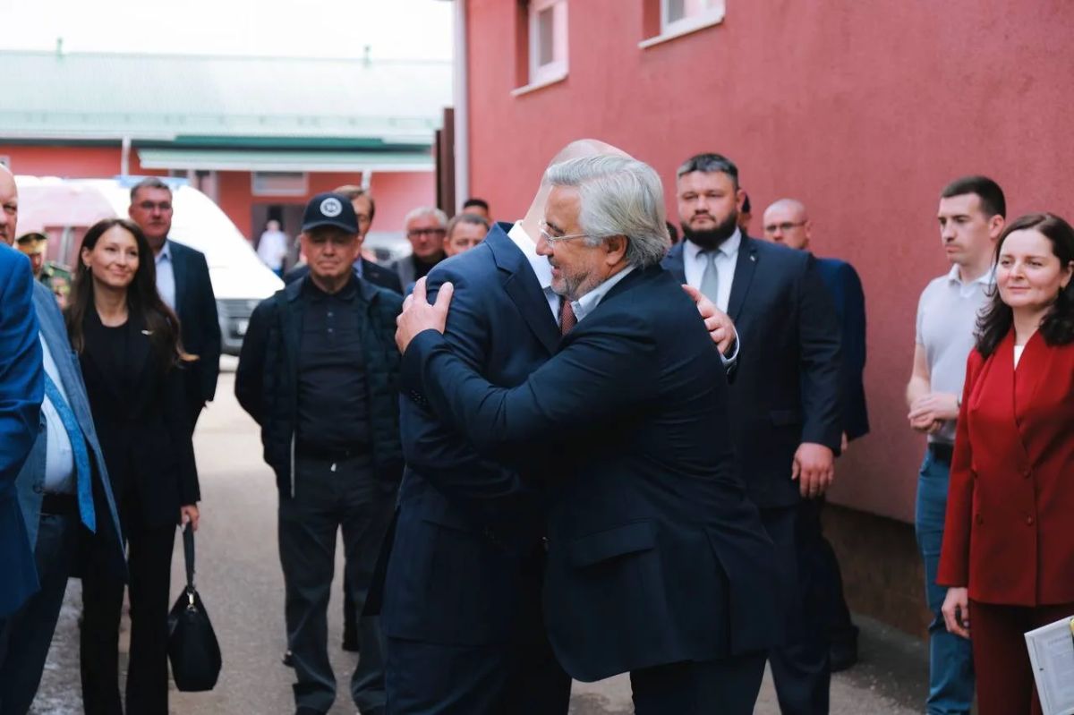 Вячеслав Федорищев: Сегодня из Самары отправился очередной груз помощи в зону СВО, сформированный предпринимателями Вячеслав Федорищев: Сегодня из Самары отправился очередной груз помощи в зону СВО, сформированный предпринимателями