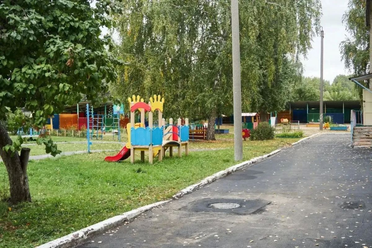 В Сызрани отремонтировали более 20 дорожных участков В Сызрани отремонтировали более 20 дорожных участков