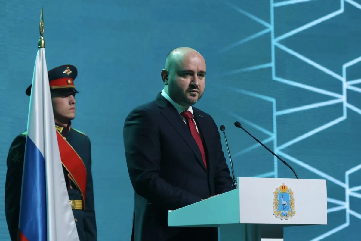 Вячеслав Федорищев: Сегодня вручил государственные и региональные награды жителям Самарской области - оруженийкам и машиностроителям, чьими руками обеспечивается суверенитет и безопасность нашей страны Вячеслав Федорищев: Сегодня вручил государственные и региональные награды жителям Самарской области - оруженийкам и машиностроителям, чьими руками обеспечивается суверенитет и безопасность нашей страны