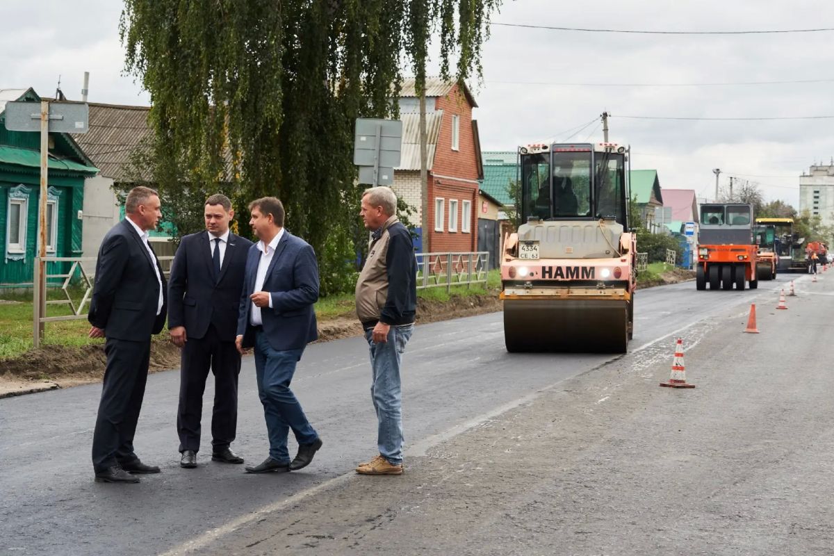 В Сызрани отремонтировали более 20 дорожных участков В Сызрани отремонтировали более 20 дорожных участков