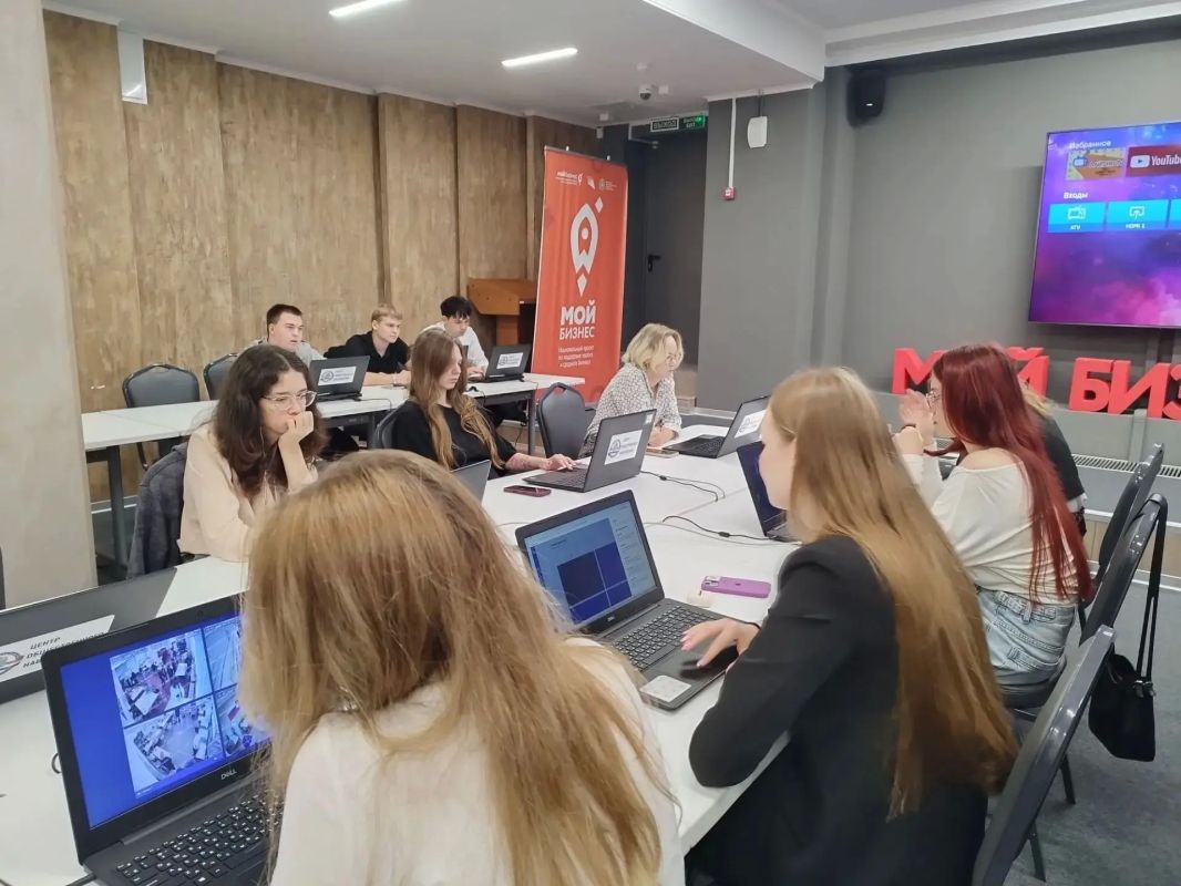 Сегодня с самого утра ведет работу Центр независимого наблюдения за выборами в Самарской области Сегодня с самого утра ведет работу Центр независимого наблюдения за выборами в Самарской области