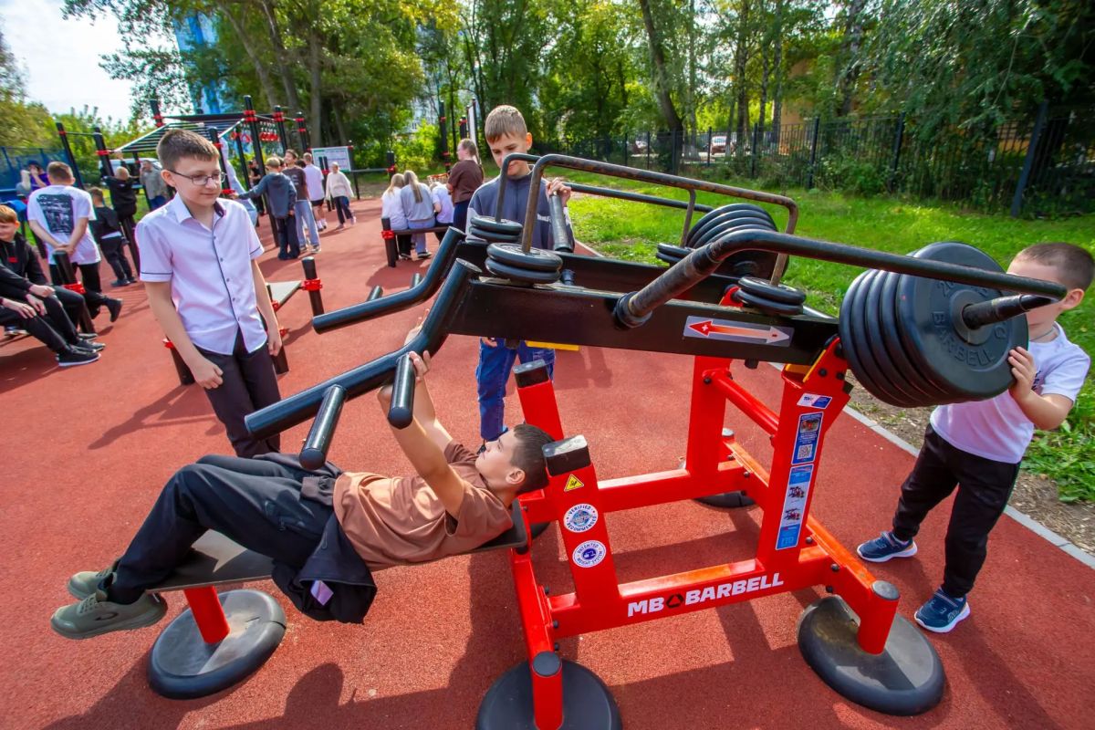 Две новые спортивные площадки открылись в Жигулевске Две новые спортивные площадки открылись в Жигулевске
