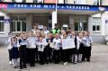 Первоклассники на практике изучили правила безопасного перехода