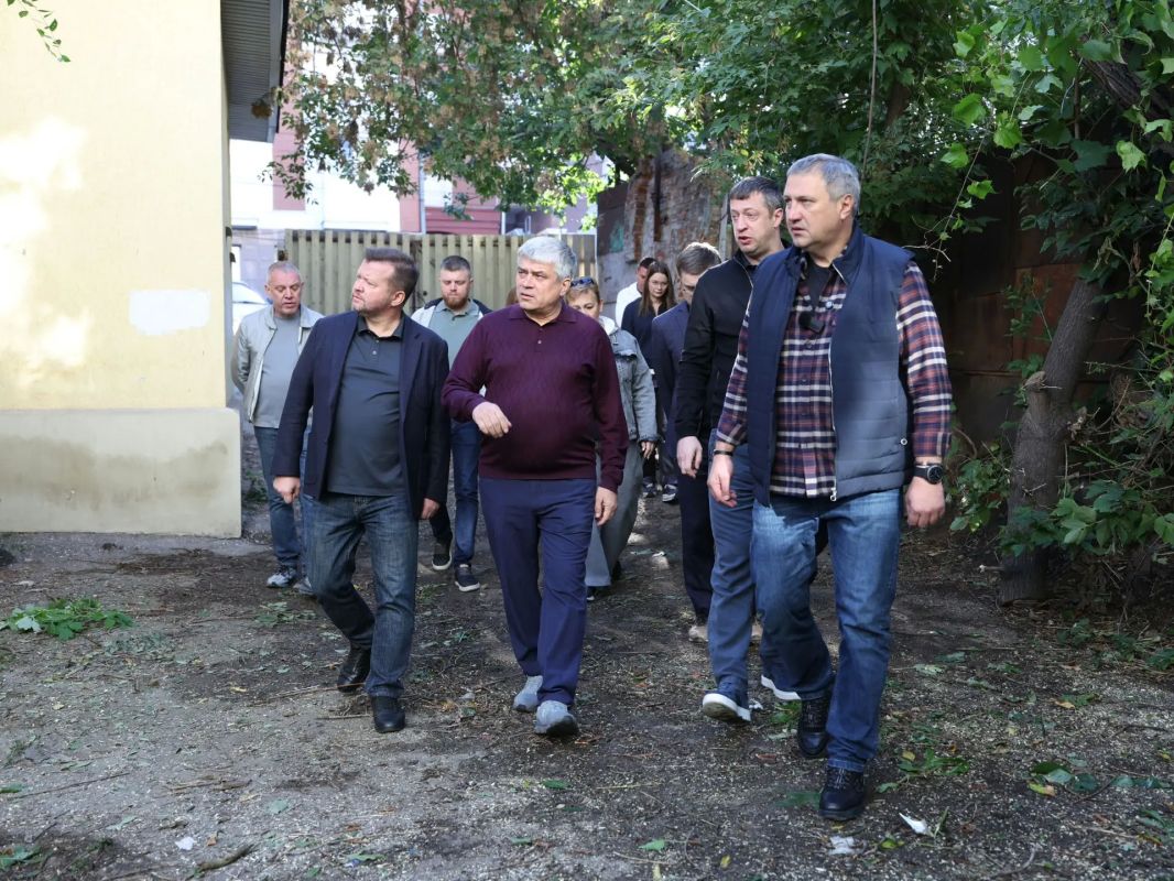 Иван Носков: На выходных совместно с руководителем госинспекции по охране объектов культурного наследия Самарской области Иваном Стафеевым и председателем городской Думы Сергеем Рязановым встретились с компаниями... Иван Носков: На выходных совместно с руководителем госинспекции по охране объектов культурного наследия Самарской области Иваном Стафеевым и председателем городской Думы Сергеем Рязановым встретились с компаниями...