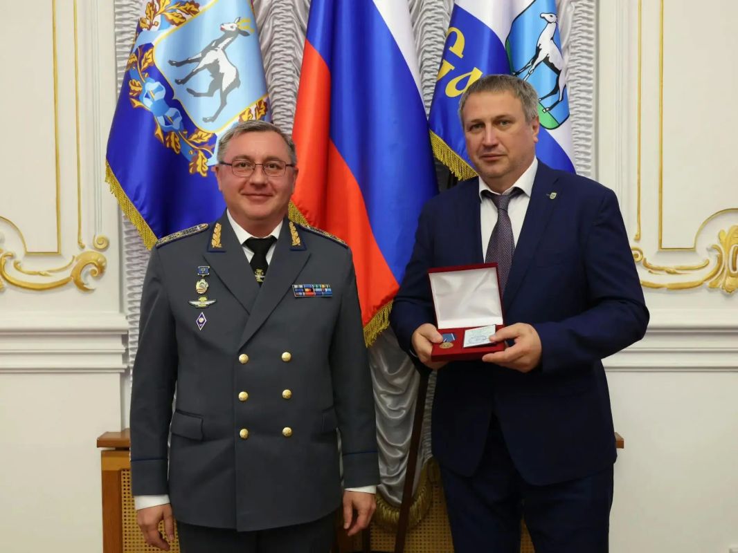 Иван Носков: Сегодня в Самаре прошла выездная коллегия Федеральной службы по надзору в сфере транспорта под председательством руководителя службы Виктора Борисовича Гулина Иван Носков: Сегодня в Самаре прошла выездная коллегия Федеральной службы по надзору в сфере транспорта под председательством руководителя службы Виктора Борисовича Гулина