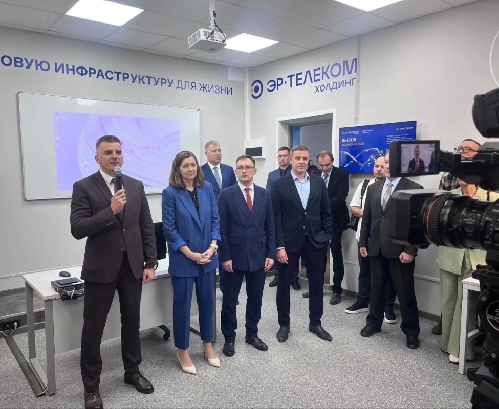 В самарском колледже связи ПГУТИ открылась современная инженерная лаборатория В самарском колледже связи ПГУТИ открылась современная инженерная лаборатория