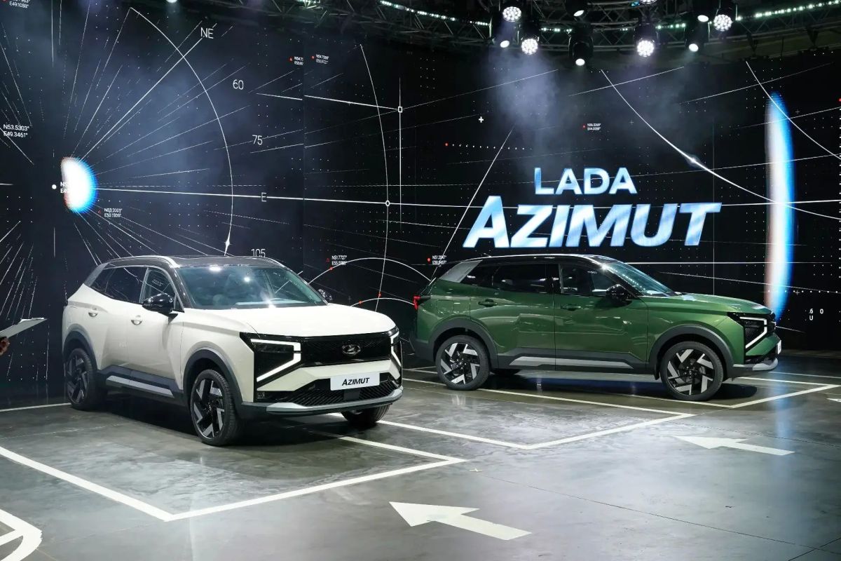 LADA Azimut много не бывает: еще несколько кадров первого полностью российского кроссовера — от нашего фотокорреспондента Андрея Савельева LADA Azimut много не бывает: еще несколько кадров первого полностью российского кроссовера — от нашего фотокорреспондента Андрея Савельева
