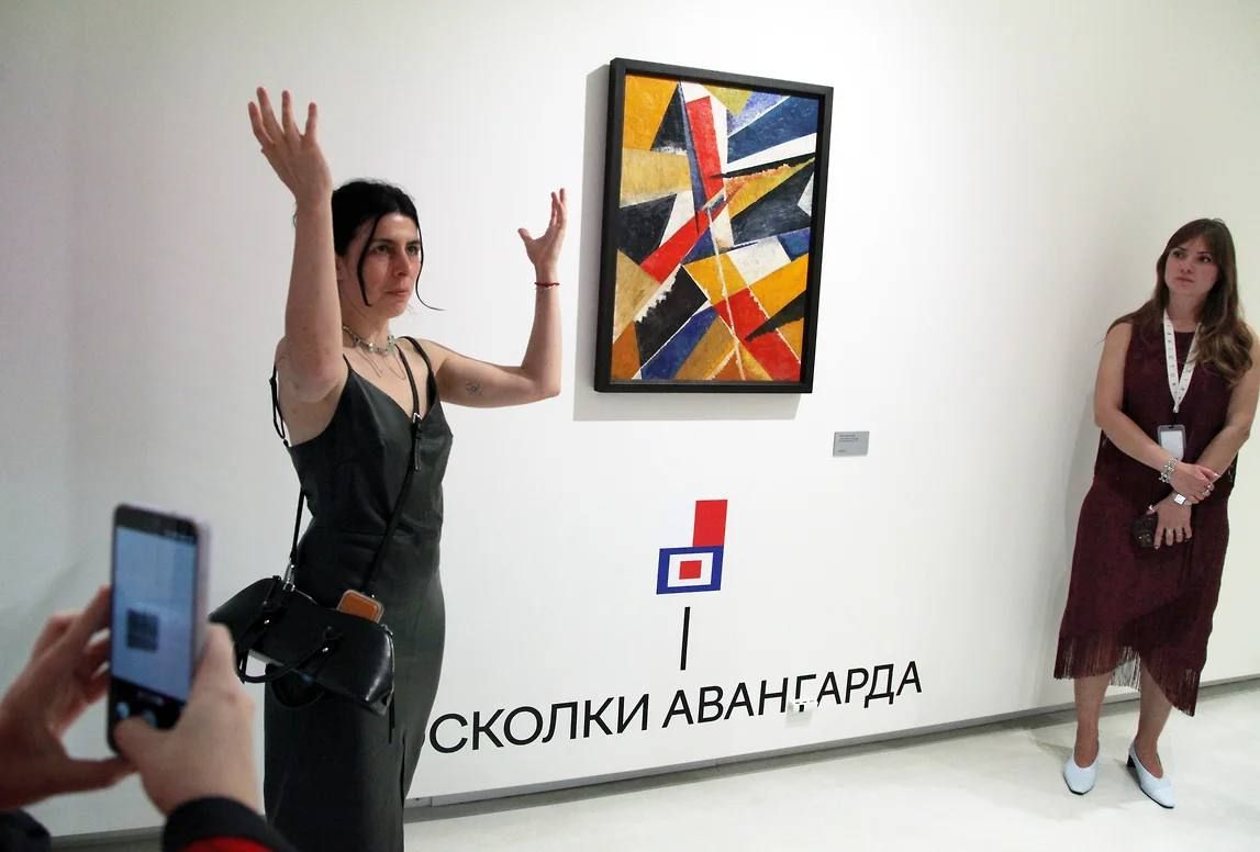 «Идите по моему следу». «Виктория» показала связь самарского искусства с мировыми художественными процессами Выставка «Идите по моему следу» открылась в галерее «Виктория» «Идите по моему следу». «Виктория» показала связь самарского искусства с мировыми художественными процессами Выставка «Идите по моему следу» открылась в галерее «Виктория»