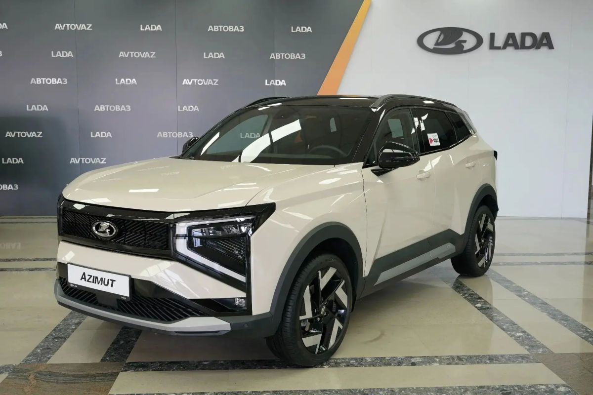 LADA Azimut много не бывает: еще несколько кадров первого полностью российского кроссовера — от нашего фотокорреспондента Андрея Савельева LADA Azimut много не бывает: еще несколько кадров первого полностью российского кроссовера — от нашего фотокорреспондента Андрея Савельева