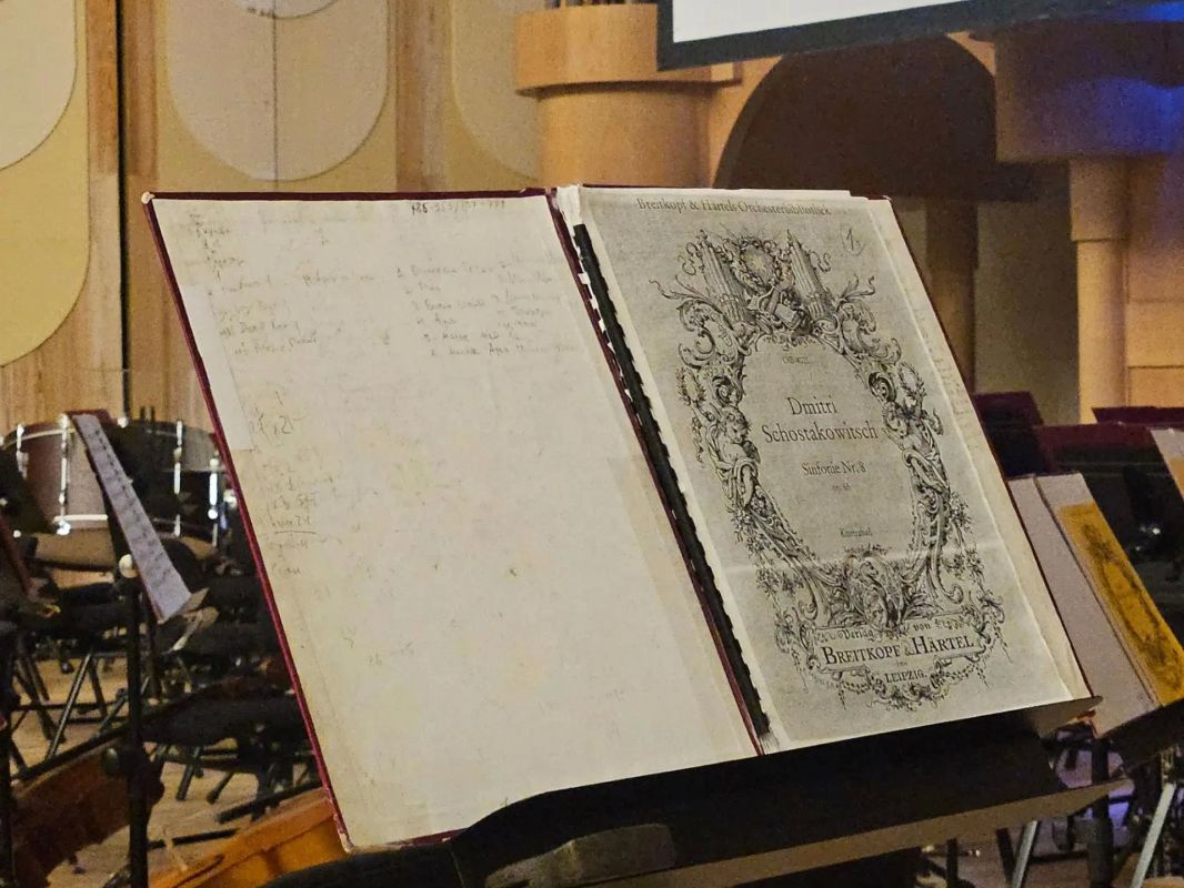 25 сентября исполняется 120 лет со дня рождения Дмитрия Шостаковича 25 сентября исполняется 120 лет со дня рождения Дмитрия Шостаковича