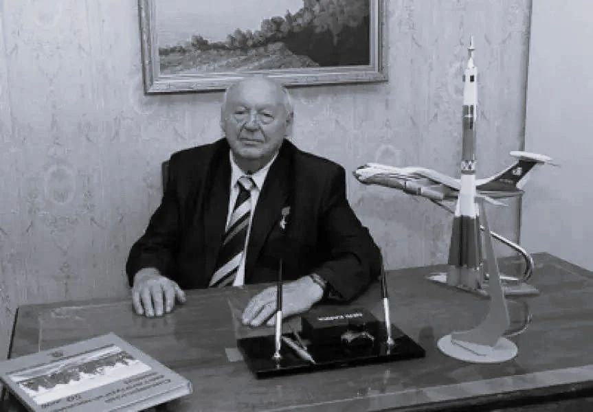 Прощание с Максимом Борисовичем Оводенко состоится в понедельник, 28 сентября