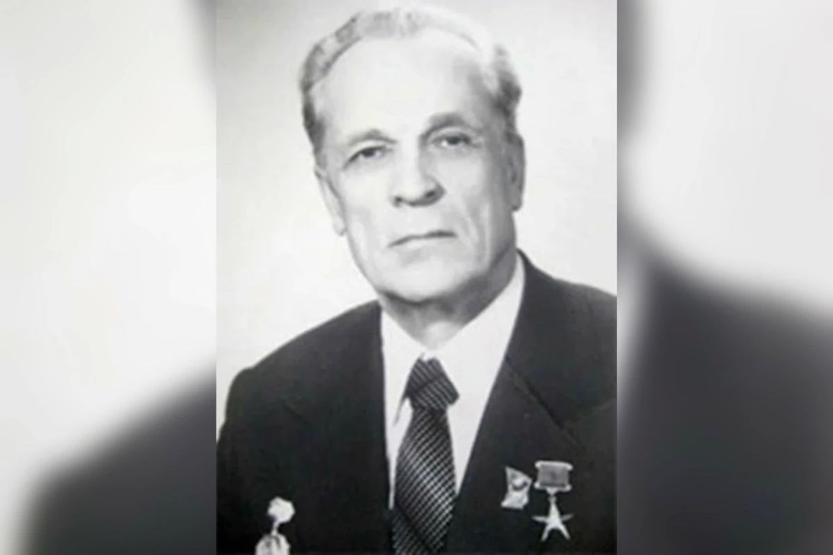 «Он любил молодежь, свой вуз и Волгу»: каким человеком был легендарный ректор КуАИ Виктор Лукачев