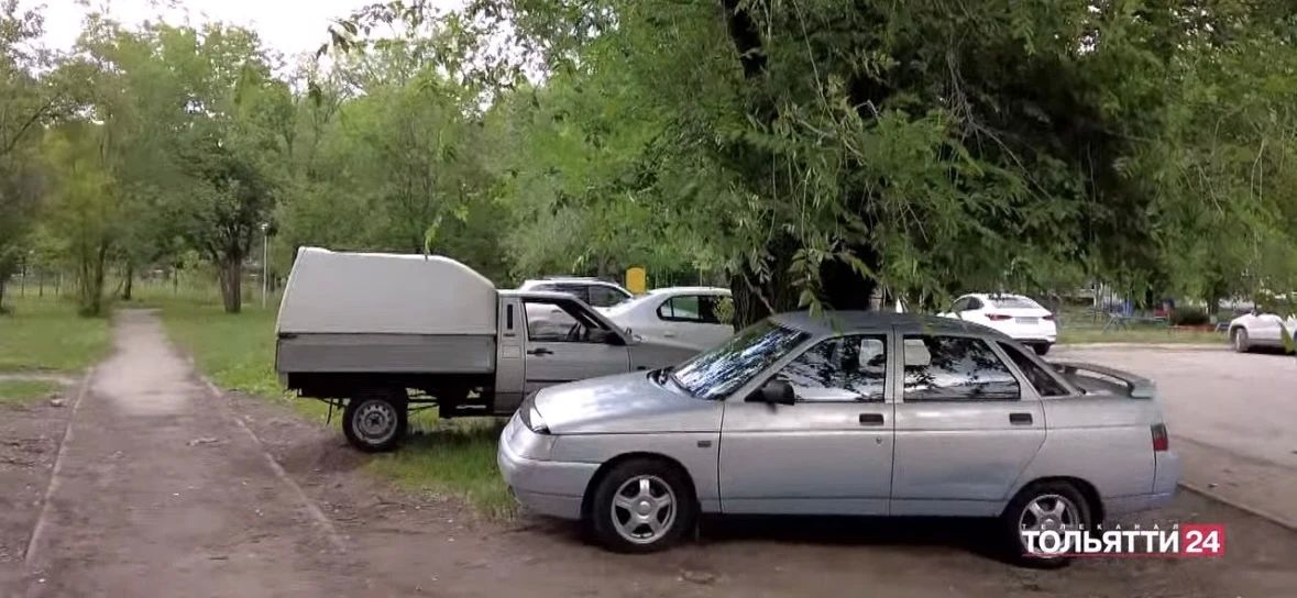 Газон - не парковка: сегодня у ледового дворца спорта "ЛАДА-АРЕНА" будет работать специальный комплекс, который фиксирует нарушения правил дорожного движения