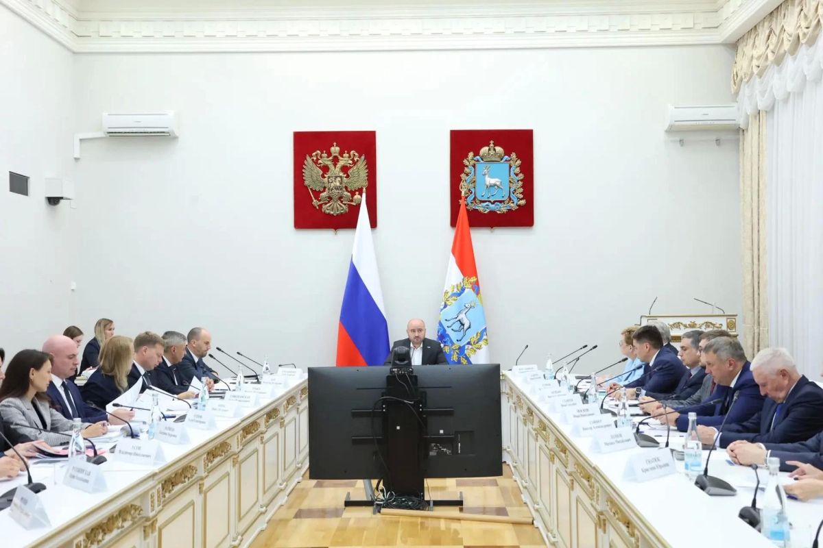 Губернатор Вячеслав Федорищев 7 октября провел расширенное заседание Президиума оргкомитета «Самара 450»