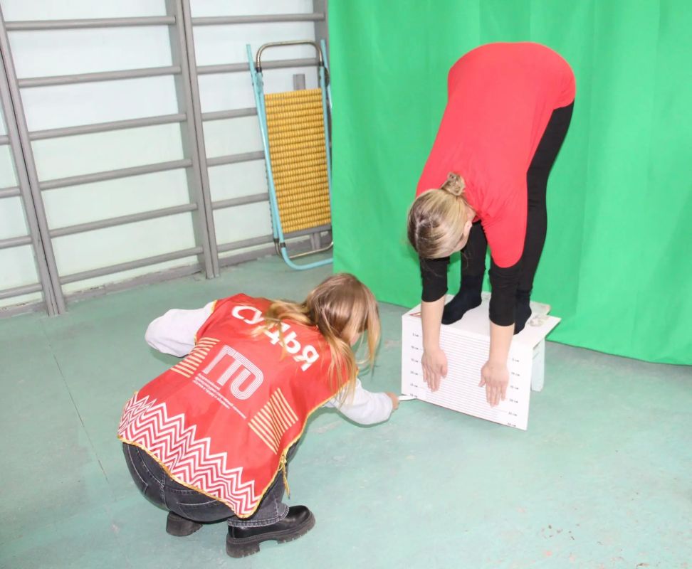 Комплекс ГТО в женской исправительной колонии №15 Комплекс ГТО в женской исправительной колонии №15