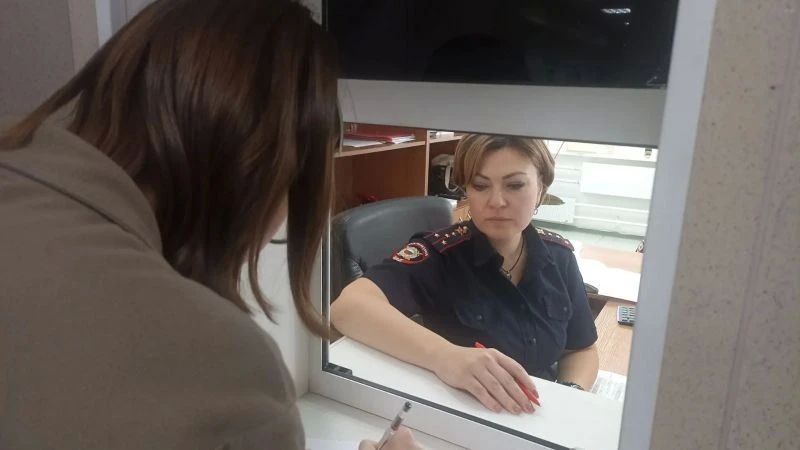 В Самарской области полицейские рассказали о преимуществах получения госуслуг в электронном виде