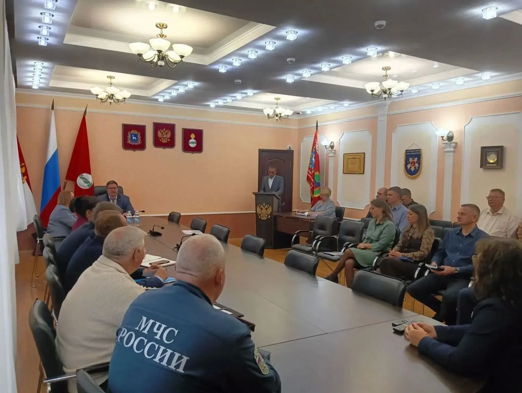 Начальник Территориального отдела Управления Роспотребнадзора по Самарской области в г. Чапаевске Куставлетова Ж.Б. приняла участие в рабочем совещании в рамках штабной тренировки по гражданской обороне под председательством... Начальник Территориального отдела Управления Роспотребнадзора по Самарской области в г. Чапаевске Куставлетова Ж.Б. приняла участие в рабочем совещании в рамках штабной тренировки по гражданской обороне под председательством...