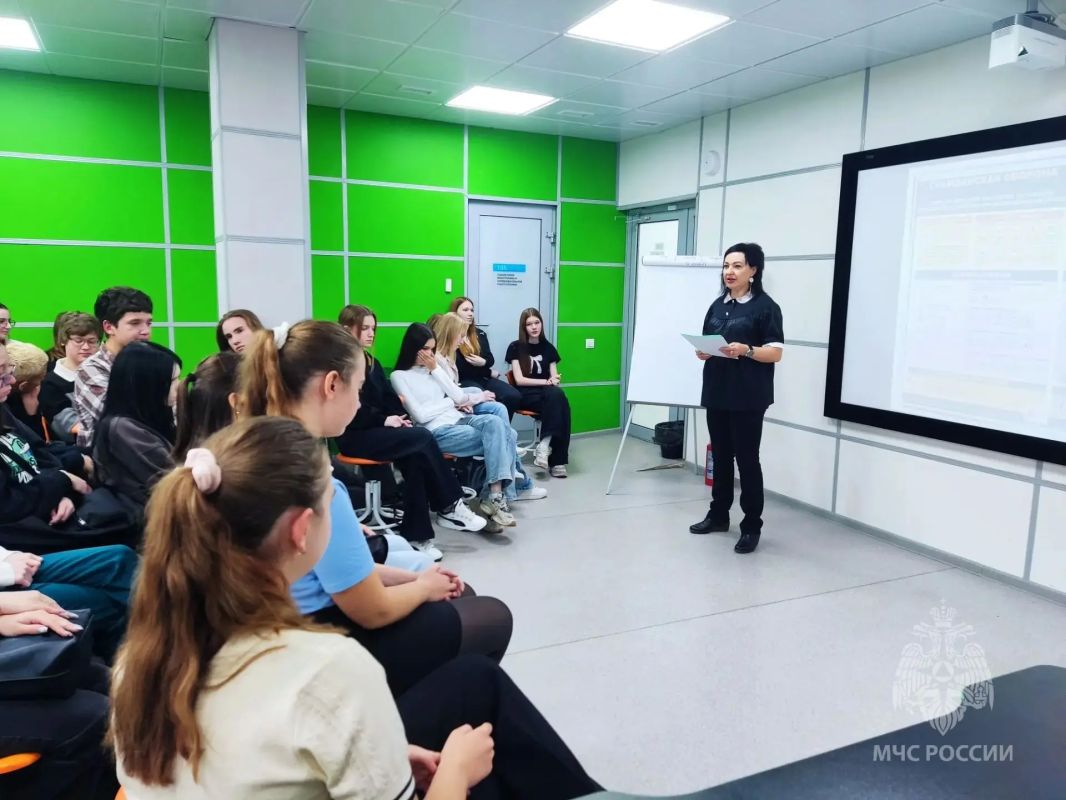 Школьникам о важном: как защитить себя в чрезвычайной ситуации Школьникам о важном: как защитить себя в чрезвычайной ситуации