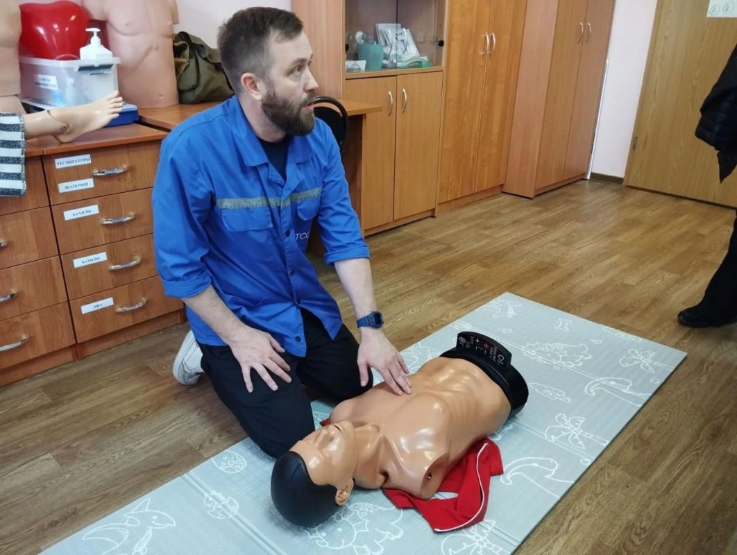 Спасти чью-то жизнь до приезда скорой: в Тольятти прошла акция «Запусти сердце»! Спасти чью-то жизнь до приезда скорой: в Тольятти прошла акция «Запусти сердце»!