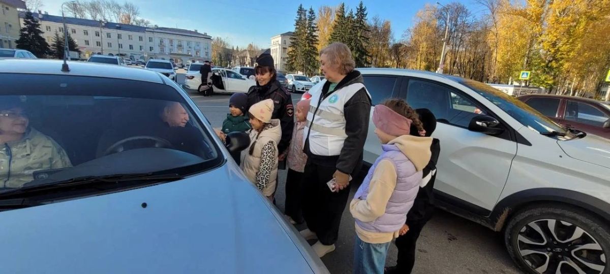 «Папа за рулём»: в Жигулёвске поздравили водителей с Днём отца «Папа за рулём»: в Жигулёвске поздравили водителей с Днём отца