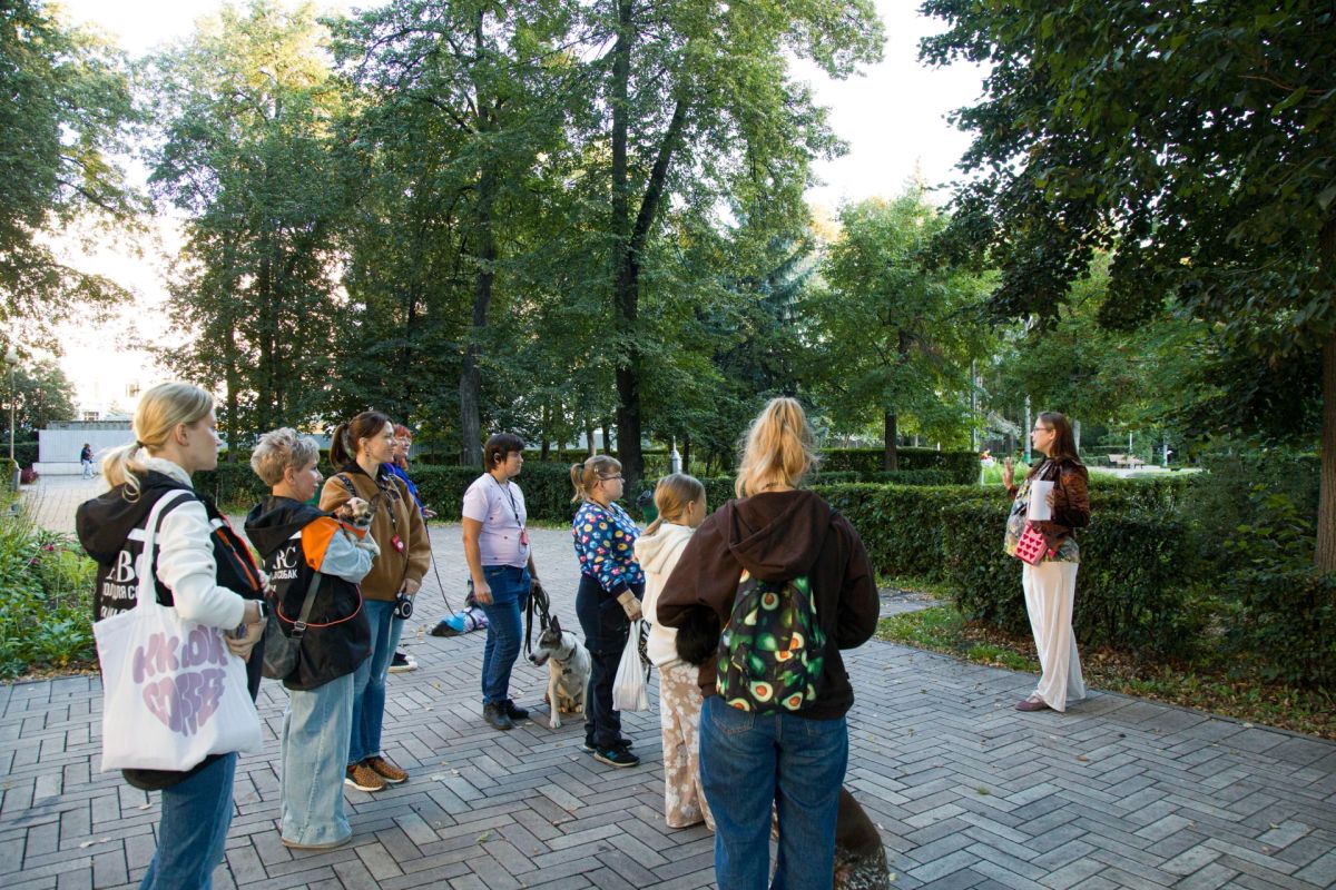 Пешеходную экскурсию для собак и их владельцев проведут в Самаре Пешеходную экскурсию для собак и их владельцев проведут в Самаре