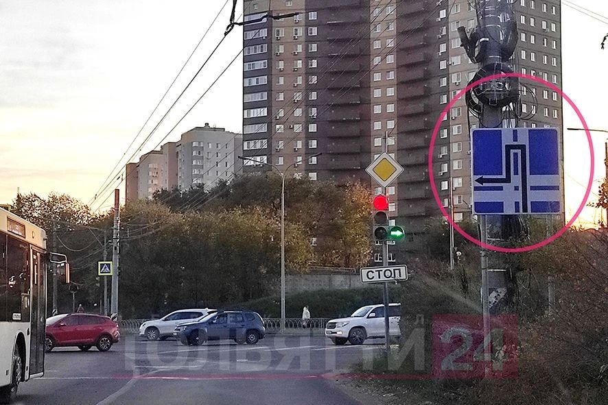 Следим за знаками! Изменена схема движения на перекрёстке Московский проспект – Приморский бульвар Следим за знаками! Изменена схема движения на перекрёстке Московский проспект – Приморский бульвар