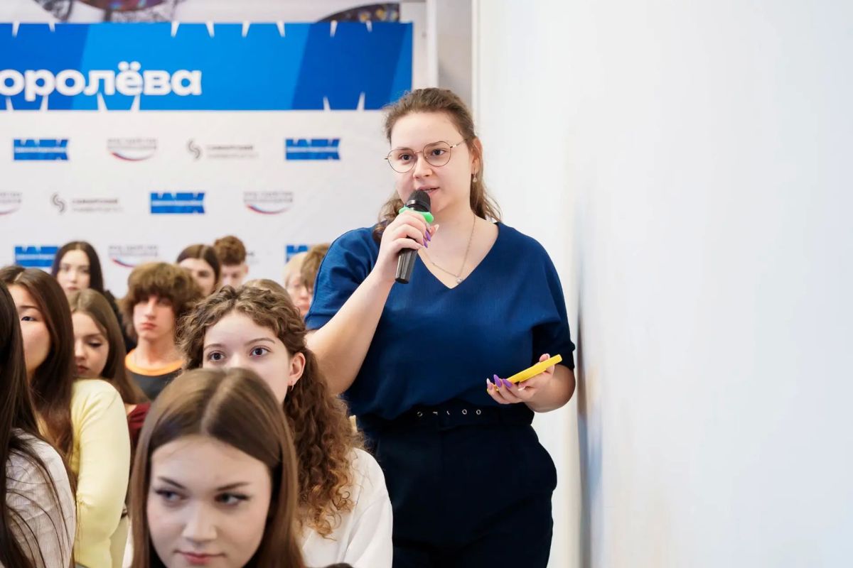 Рассказал студентам Самарского университета о социально-экономическом развитии Самарской области Рассказал студентам Самарского университета о социально-экономическом развитии Самарской области