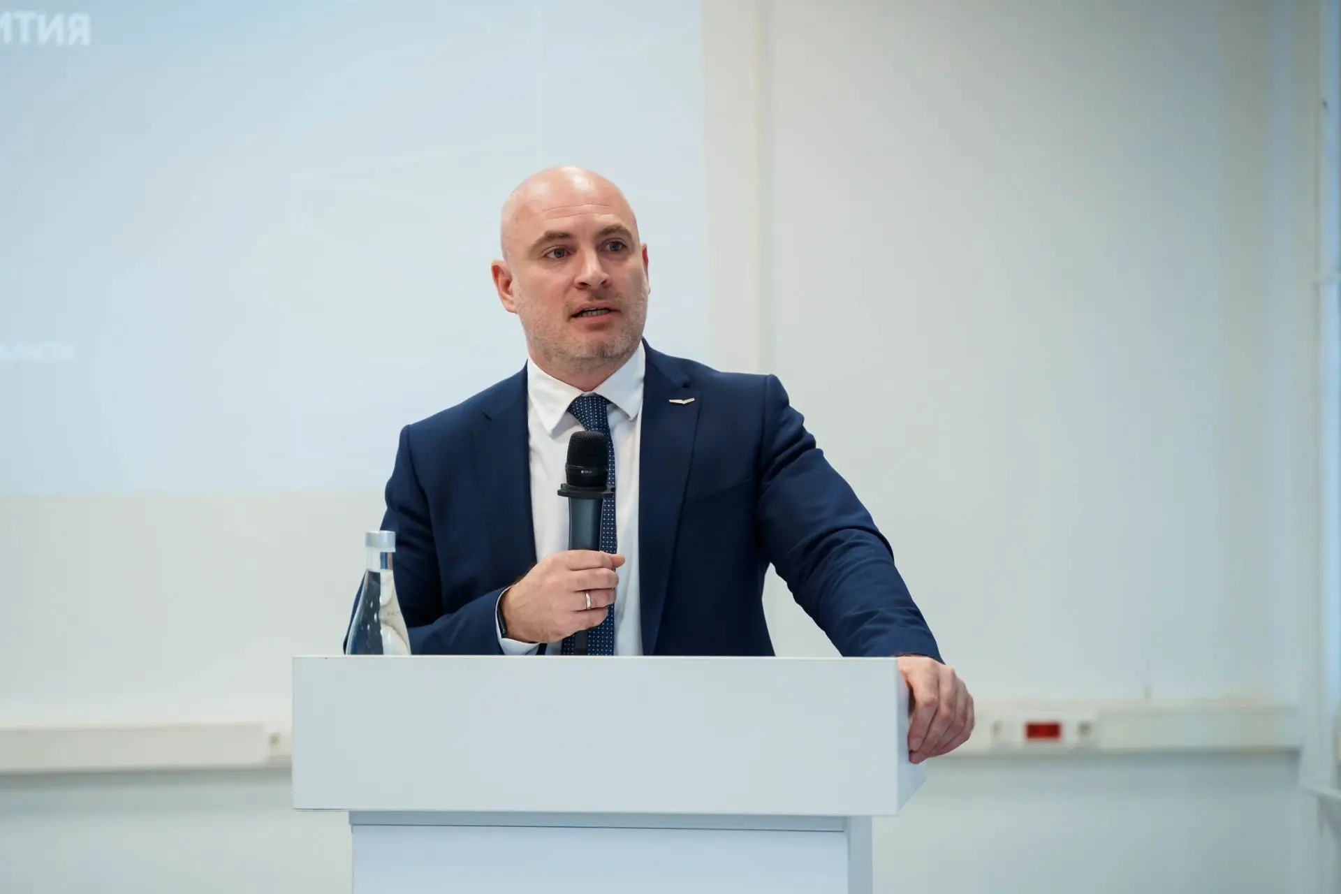 Рассказал студентам Самарского университета о социально-экономическом развитии Самарской области