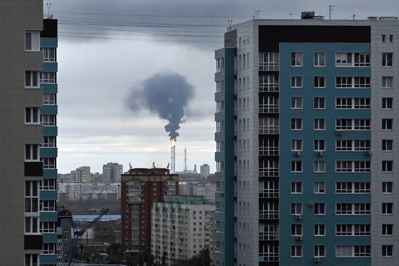 ВСУ впервые с 20 октября попытались атаковать НПЗ в России